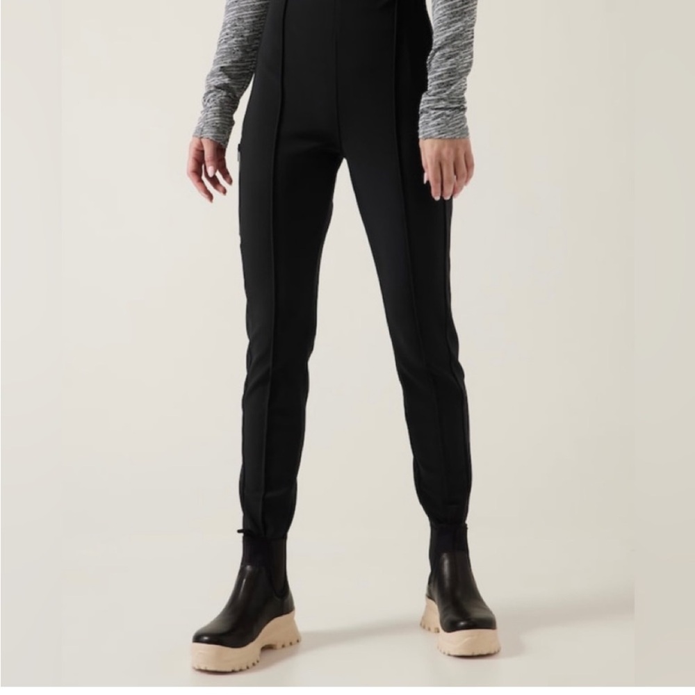 NWT-Athleta Black Glacier Snow
Skinny Pant Size 0